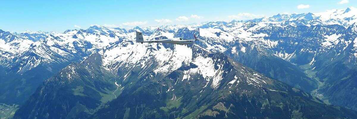 Flugwegposition um 12:03:35: Aufgenommen in der Nähe von Gemeinde Stuhlfelden, Stuhlfelden, Österreich in 3073 Meter